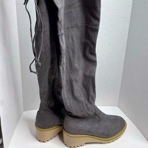 NWOT Nicole Miller Gray Leather boots Size 10